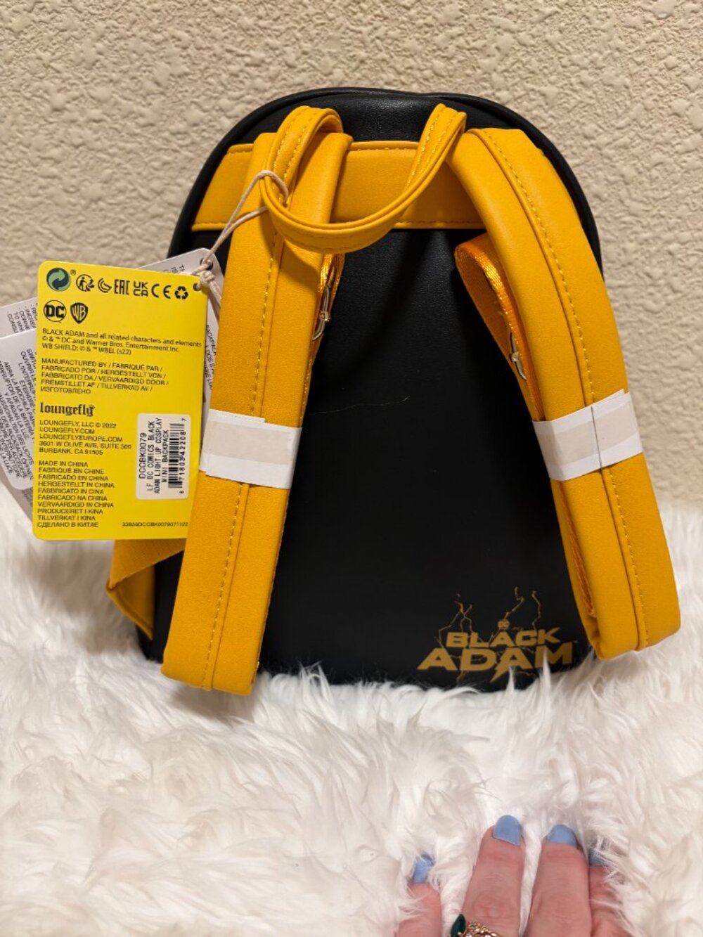 Loungefly Black Adam Light Up Backpack DC Comics Mini NWT - Picture 5 of 6